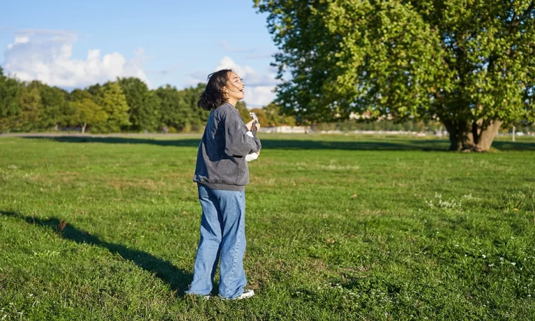 Breast Cancer Treatment and Everyday Life: Managing Change One Step at a Time